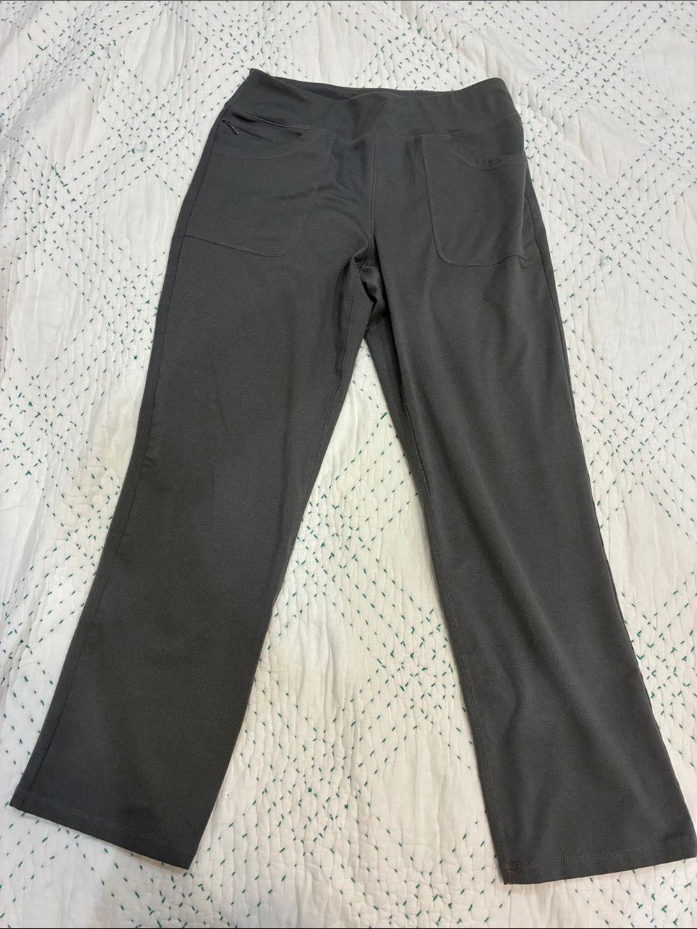 Like New - Lands’ End Active 5‑Pocket Straight‑Leg Pants – Charcoal Gray Petite